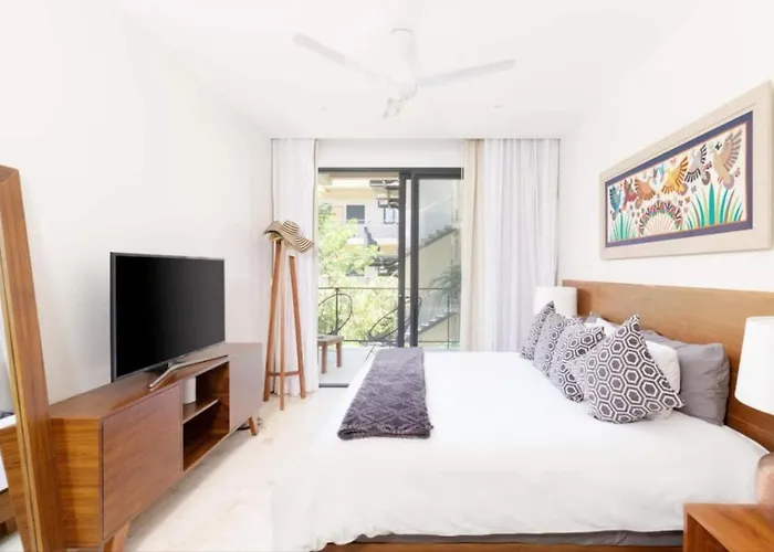 Discover The Magic Of ! Spectacular In Ki For 6 Travelers! By Yeah Hotel